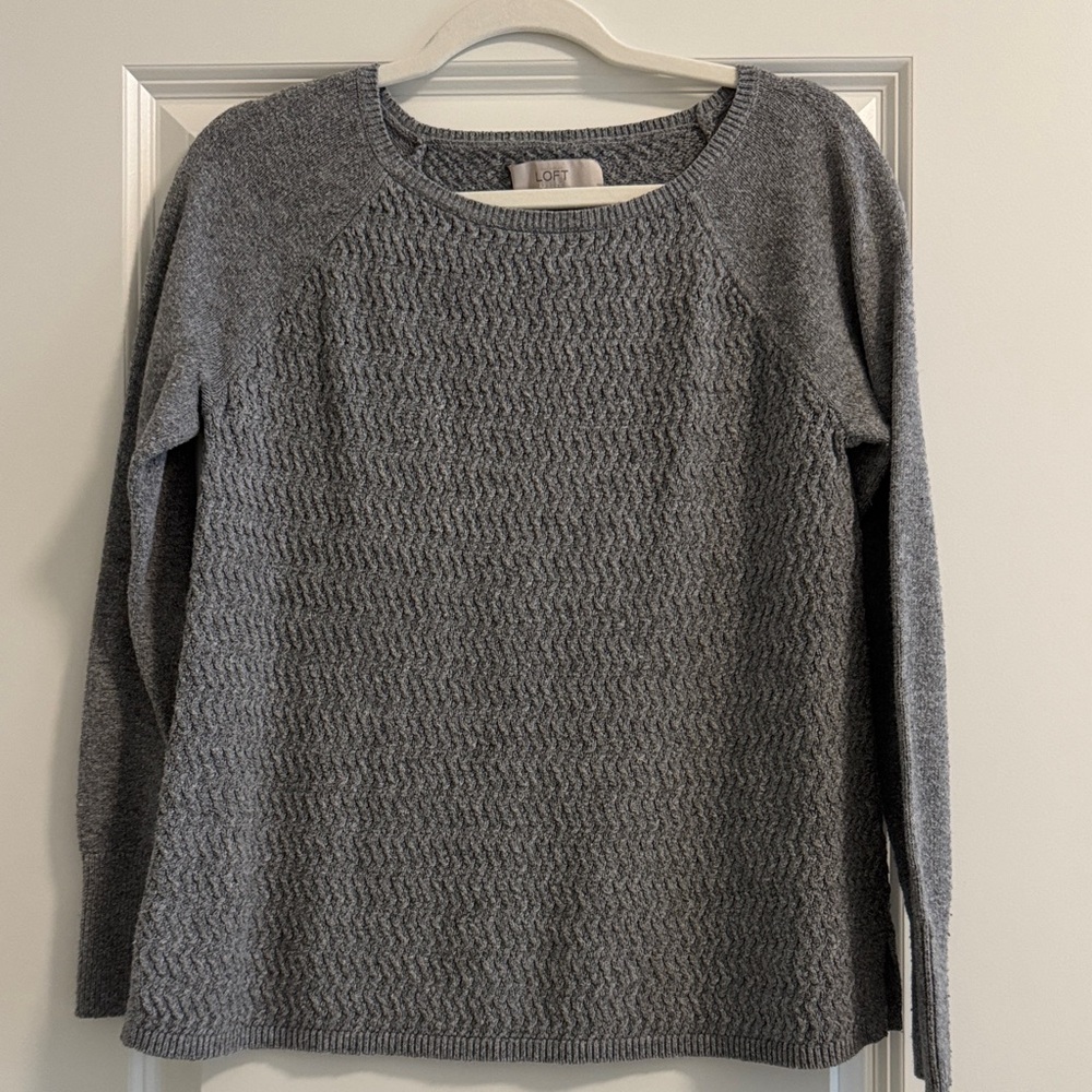 LOFT Gray Textured Knit Sweater